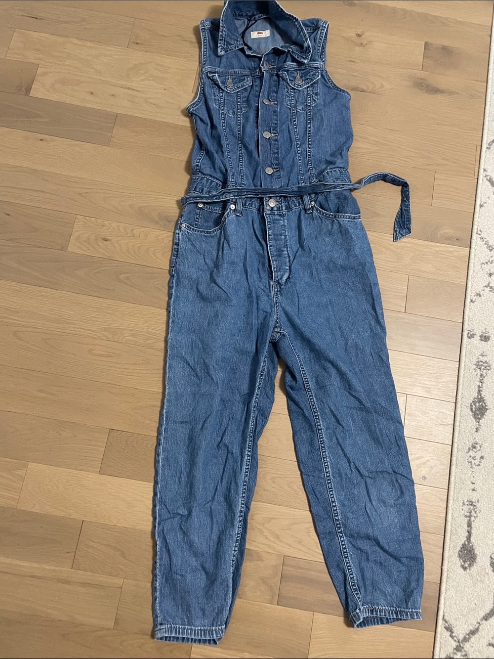 Levi’s Sleeveless Jumpsuit in XS